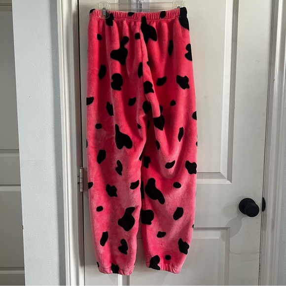 Super Cute Kawaii fleece pink cow pajama lounge set size S/M - Picture 12 of 15